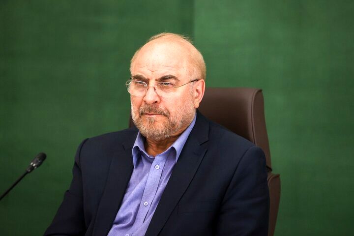 قالیباف: 

از دشمن نمی‌ترسیم و پاسخ محکم می‌دهیم