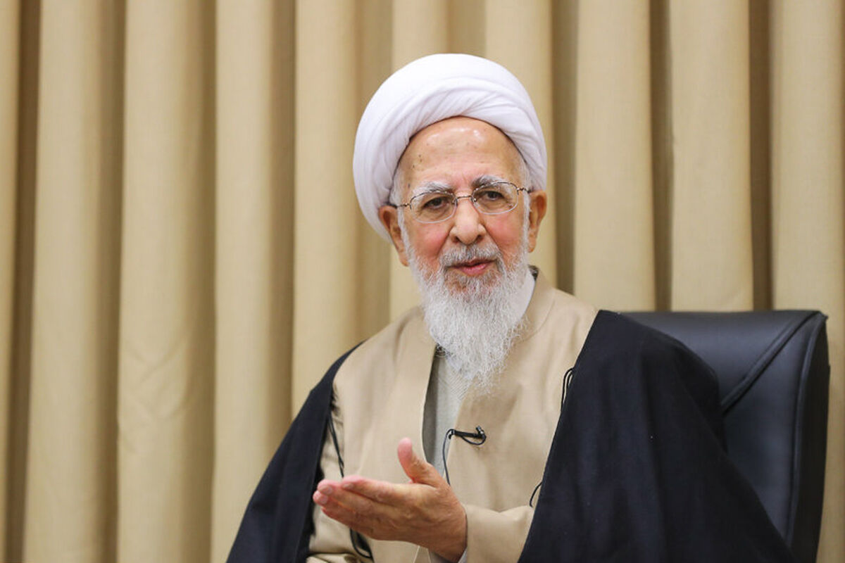 شعار زن، زندگی، آزادی را قبول داریم/ مرگ از مهم‌ترین عوامل تربیت است که غائله اخیر را می‌خواباند