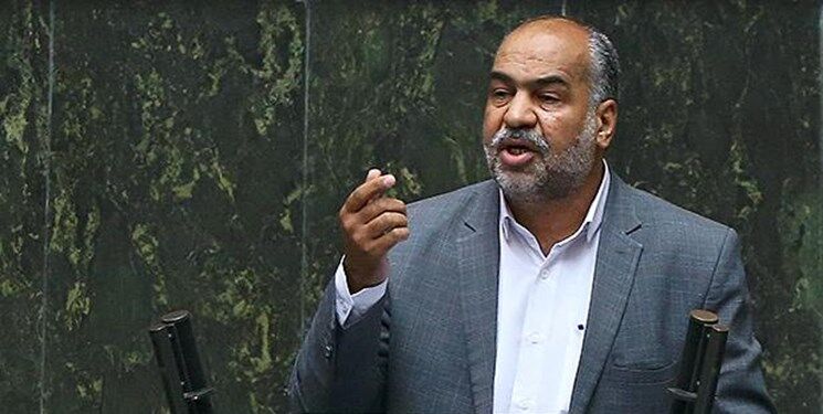 خودانتقادی یک نماینده مجلس: مصوباتمان «به‌نام محرومان» و «به‌کام ثروتمندان» است