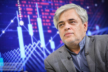 محمد مهاجری: کارشناسان متخصص می‌گویند محدود کردن اینترنت با استدلال دلایل امنیتی واقعیت ندارد