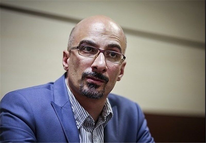 انتقاد شدید دبیرکل حزب ندای ایرانیان از پخش سخنان جنجالی اخیر در تلویزیون؛ صداوسیما بابت این سخنان آپارتایدگونه و ضدامنیت ملی عذرخواهی کند/ برای جبران از دختران و زنان معترضِ سال گذشته دعوت شود