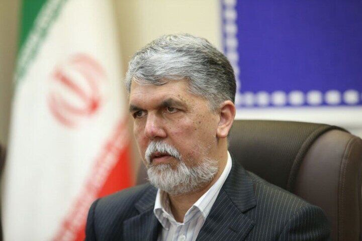 توضیحات وزیر ارشاد درباره پرونده قضایی تعدادی از هنرمندان و قطعی اینترنت