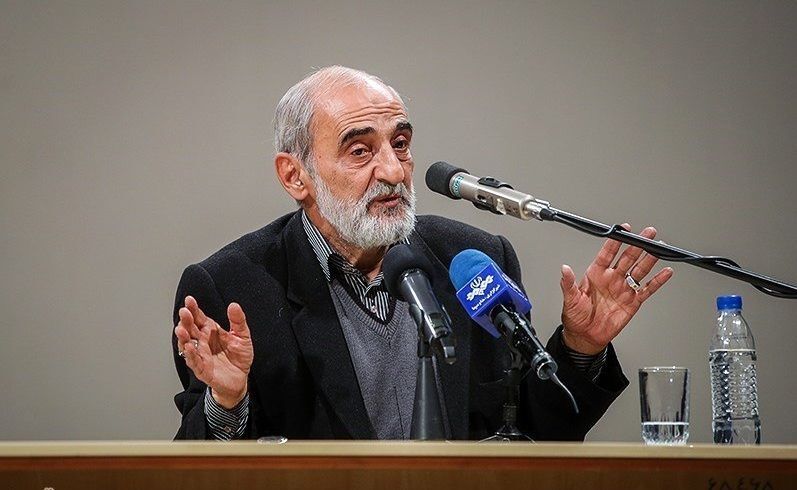این روزها که واکسن کرونا صادر می‌کنیم و موشک هایپرسونیک می‌سازیم، همان روزهاست که پیامبر خبر داده بود!