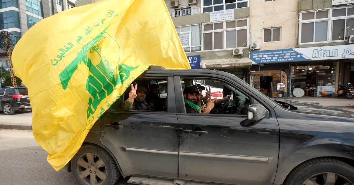 ادعای شبکه سعودی: حزب‌الله پیشنهاد آمریکا را پذیرفت/ آماده خودداری از هدف قرار دادن اسرائیل در ازای توقف حملات به حومه جنوبی بیروت