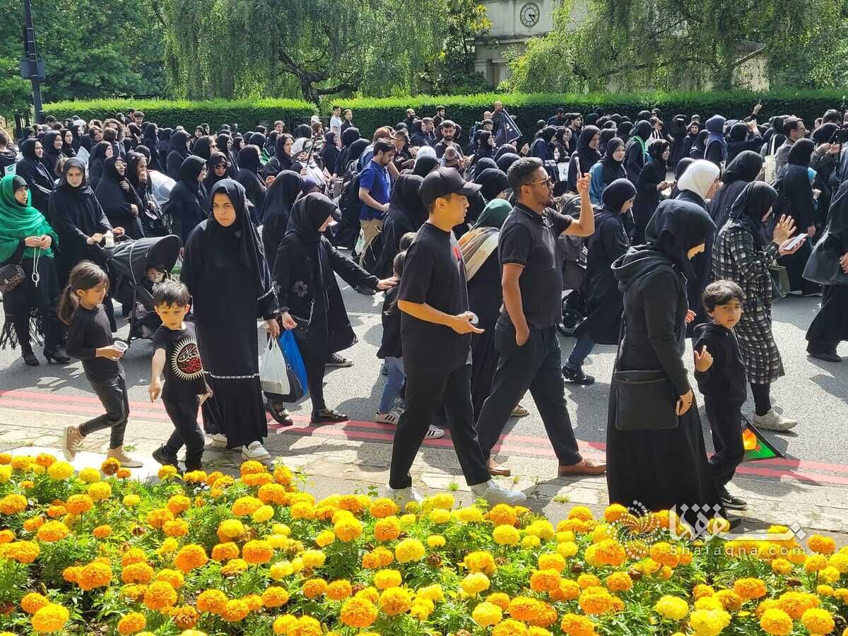 ببینید | همراهی جالب راننده مترو لندن با حامیان فلسطین