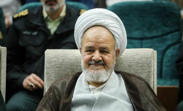 جایی که رئیس دفتر عقیدتی سیاسی رهبر انقلاب و وزیر خارجه حسن روحانی هم‌نظر می‌شوند!