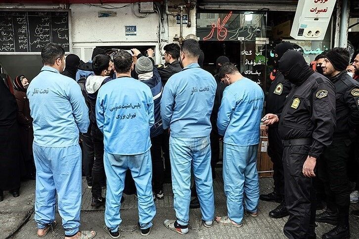 سرکرده اوباش محله پیروزی تهران در حمله به ماموران زمین‌گیر شد