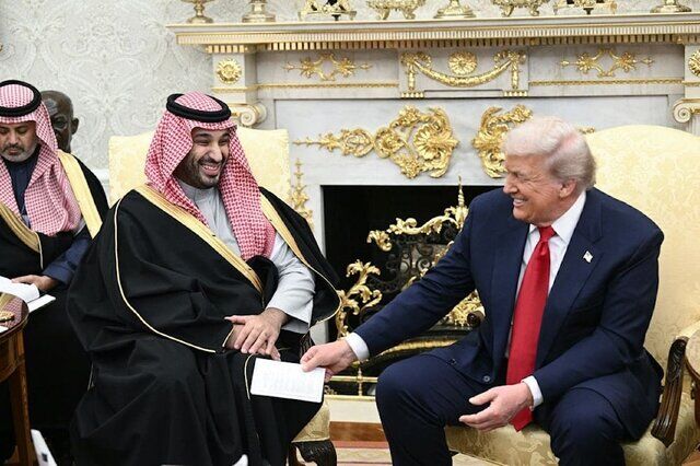 سی‌ان‌ان‌: عربستان به عنوان یک متحد کلیدی آمریکا در خلیج فارس، نفوذ قابل توجهی بر ترامپ دارد/ وابستگی دیپلماتیک واشنگتن به ریاض در خاورمیانه، تأثیر زیادی بر تصمیم ترامپ برای عدم حمله به ایران داشت