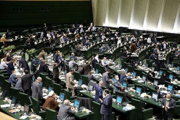 نمایندگان با وزیر امور خارجه جلسه غیرعلنی برگزار کردند