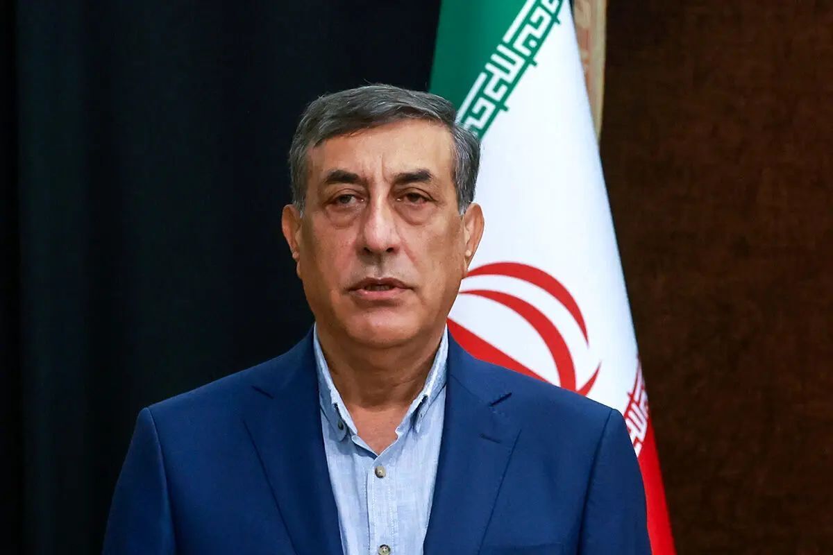 معاون اجرایی پزشکیان: وقتی تحریم نفتی داریم، یعنی قاچاق می‌کنیم؛ نفتی هم که کلمه قاچاق روی آن بیاید، خیلی می‌شود از آن سوء استفاده کرد