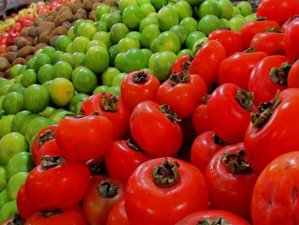 ویدئو| قیمت‌های عجیب و غریب میوه در ونزوئلا