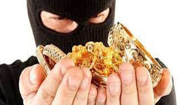 خواستگار دزد برای نجات دختر از ازدواج اجباری، باند سرقت تشکیل داد