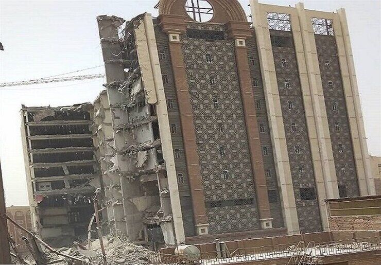  عبدالباقی کجا به خاک سپرده شد؟