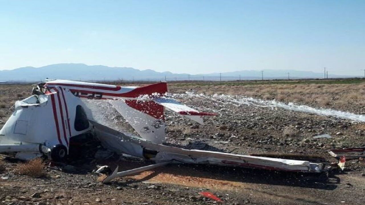 سقوط هواپیمای نظامی در کازرون
