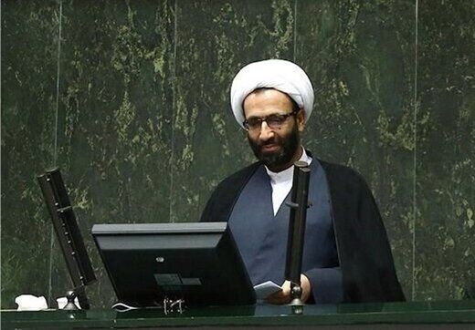 به خاطر عملکرد رئیسی برخی شرکت‌ها هم که دانش‌بنیان نیستند، به اسم دانش‌بنیان فعالیت می‌کنند!