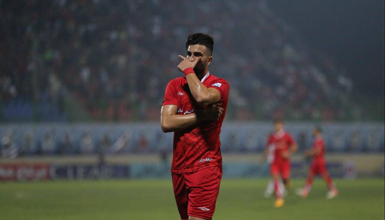 کنایه جنجالی یک پرسپولیسی به محمد نادری