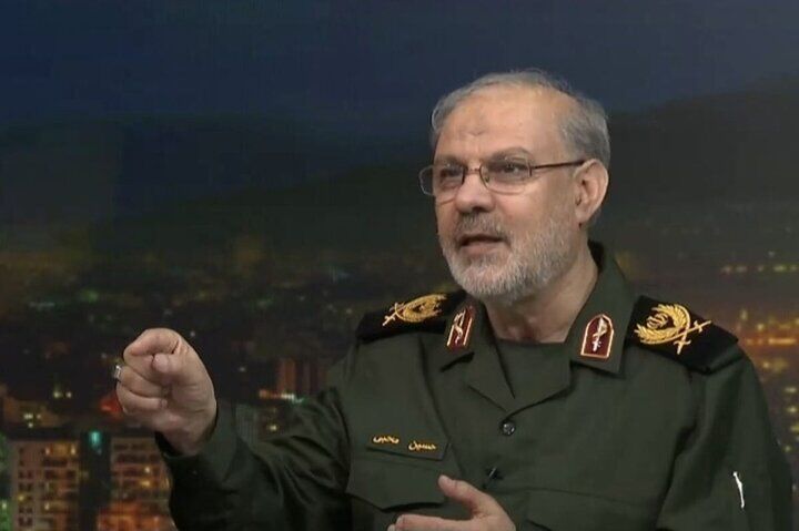 سخنگوی سپاه: آمریکا بخواهد یک دلار به ایران ضربه بزند، چندین دلار برای‌ خودش خسارت در پی خواهد داشت / هزینه تحریم برای آمریکا بیشتر از ایران است