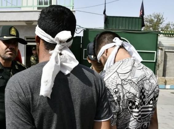 «پدیده اراذل و اوباش، از خلأ قانونی تا راهکارهای پیشگیرانه»