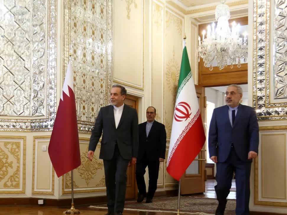 تسنیم: هدف اصلی سفر هیئت قطری، تلاش برای تثبیت جایگاه میانجی‌گری دوحه، بعد از حوادث روز‌های سه شنبه یا پنجشنبه است / با توجه به حضور عراقچی در مشهد، به نظر می‌رسد هیئت قطری که در سطح یکی از مشاورین وزیر خارجه این کشور است، به مشهد سفر کرده باشد