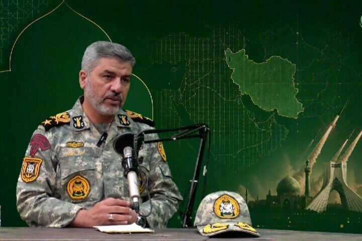 سخنگوی ارتش: تسلیحات و آمادگی لازم برای یک جنگ طولانی را داریم