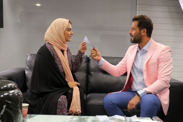 «سلفی با دموکراسی» از چهارشنبه روی پرده سینماها