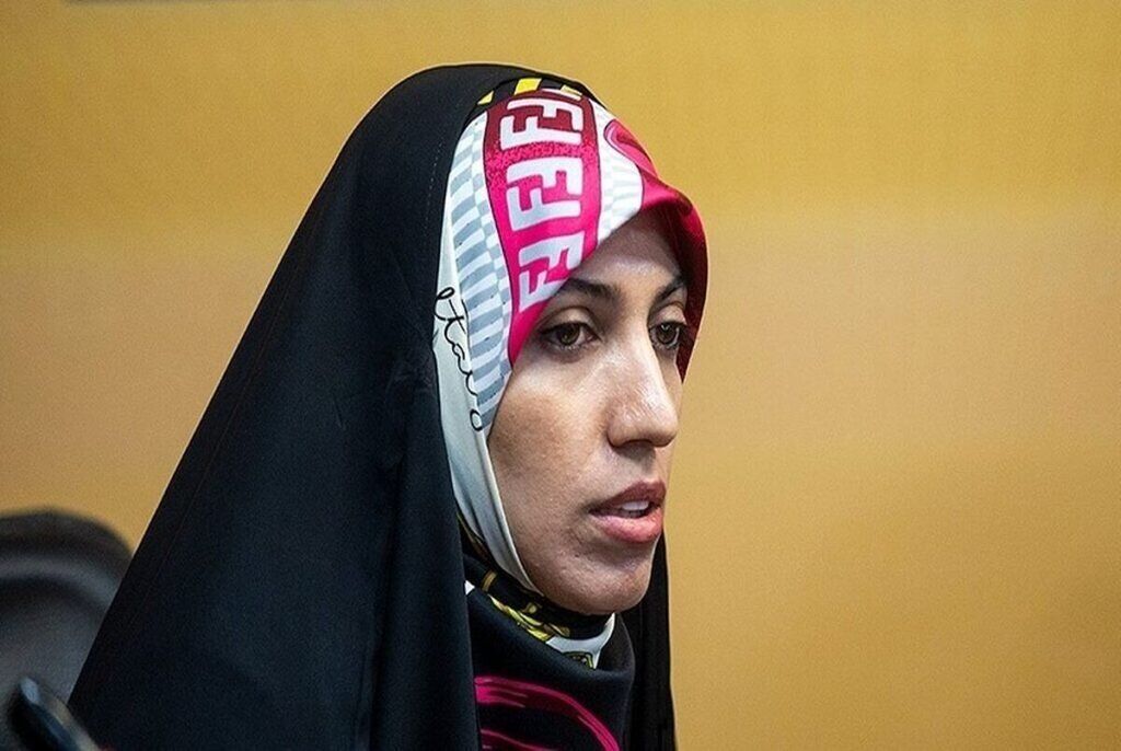 عکسی از آمنه سادات ذبیح‌پور قبل از حمله اسرائیل به صداوسیما + عکس