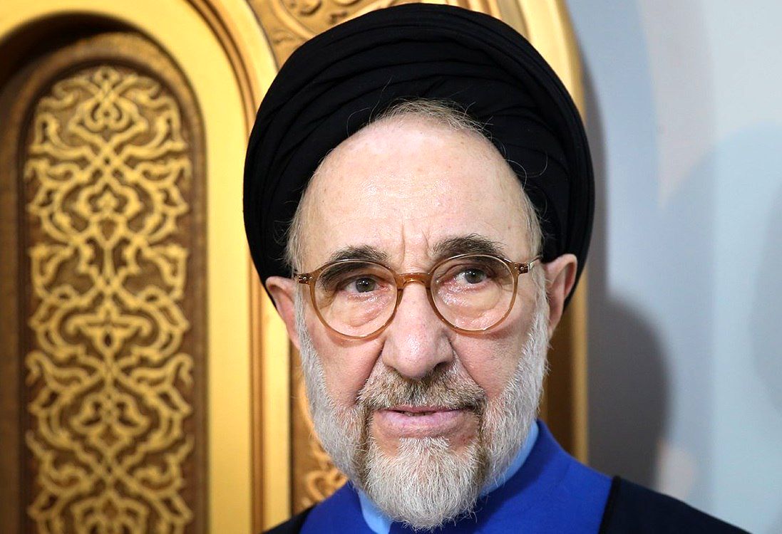 روایت ابطحی از دوم خرداد سال ۷۶ برای نسل جدید؛ اولین انتخاباتی بود که در تاریخ ماندگار شد + عکس