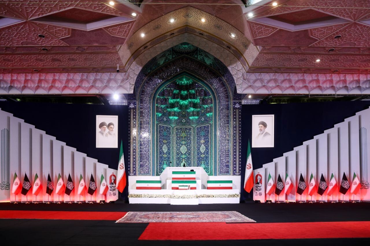 رئيس،عراق،هياتي،شهيد،معاون،ايران،اداي،احترام،هيات