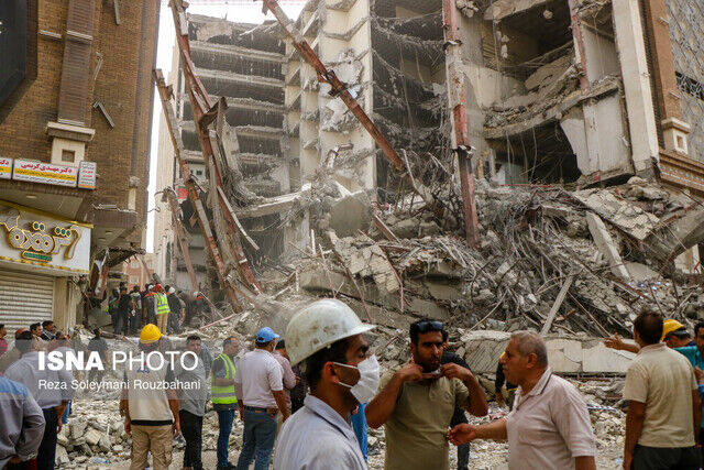 آماده‌باش پزشکی قانونی درپی ریزش ساختمان متروپل آبادان