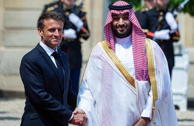 گفت‌وگوی تلفنی بن سلمان و مکرون درباره تحولات منطقه