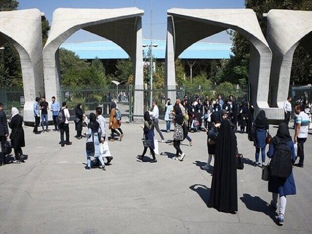 ردیابی دانشجویانی که واکسن نزدند/ امتناع دانشجویانِ خوابگاهی از اعلام ابتلا به کرونا