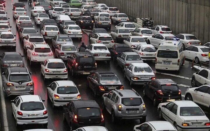 ترافیک سنگین در جاده‌های البرز؛ ممنوعیت تردد از تهران-شمال