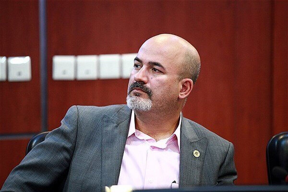 روایت محمد درویش از پشت‌پرده قطع درختان امامزاده هاشم