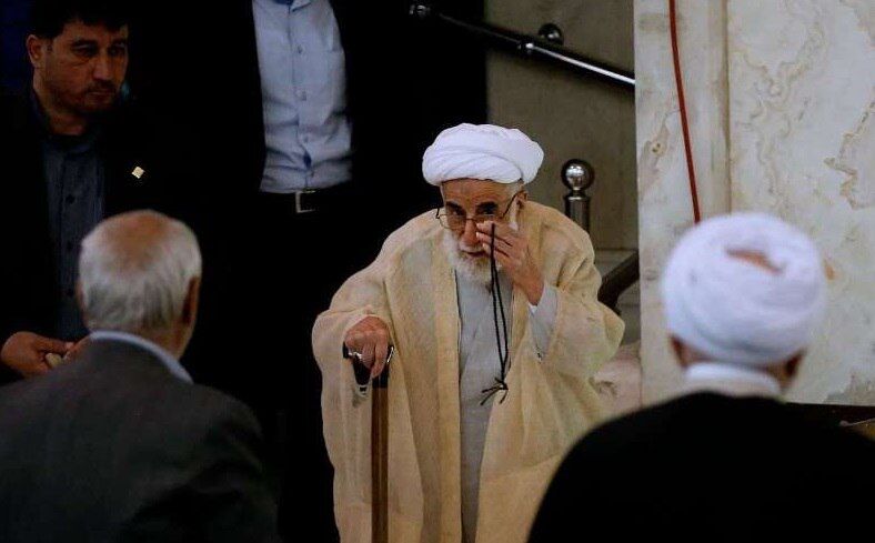 ریزش شدید آرا نامزدهای انتخاباتی خبرگان؛ آرا آیت‌الله جنتی در انتخابات خبرگان پنجم چقدر با آرا نفر اول خبرگان ششم فاصله دارد + جزئیات