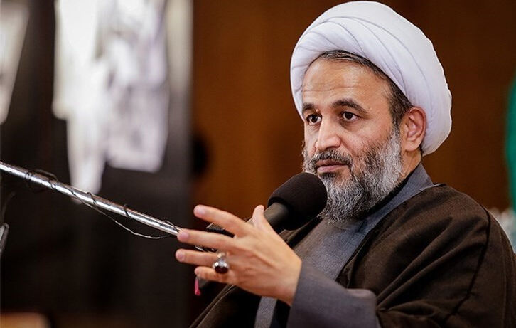 تا کمی علیه باندهای مافیایی حرف می‌زنیم سریع می‌گویند فلانی برج دارد، با فلان کارخانه ارتباط دارد