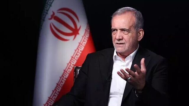 پزشکیان: با بگیر و ببند و اخراج کردن افراد، جامعه اصلاح نمی‌شود/ به دلیل لغزش‌های مقطعی، افراد صادق و دغدغه‌مند را از چرخه خدمت‌رسانی کنار نگذاریم