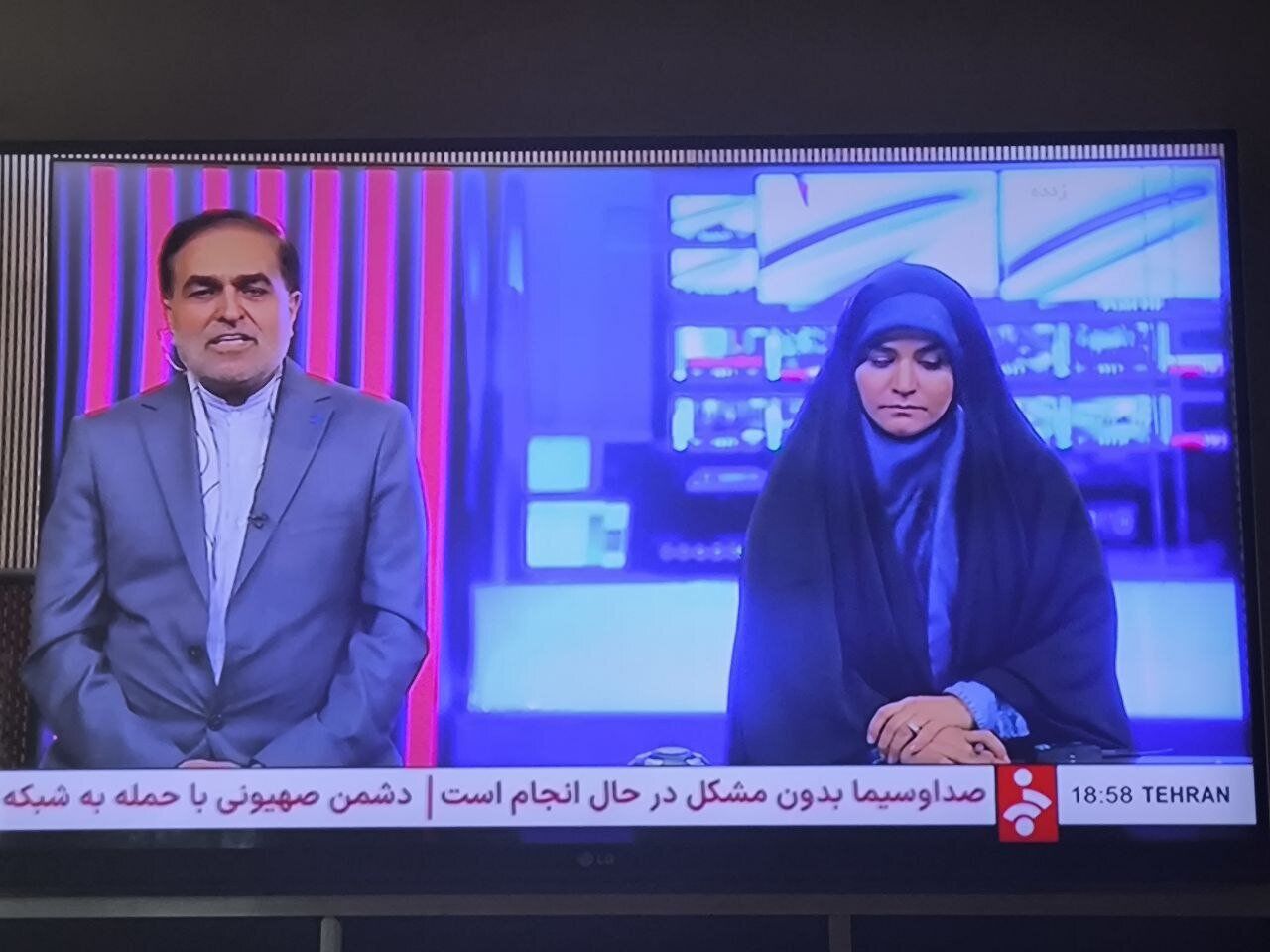 انتقاد خبرگزاری تسنیم: سحر امامی «قهرمان» را با افراط به «ضدقهرمان» تبدیل نکنید؛ اهدای «دان یک» تکواندو به سحر ایشان حرکتی نمادین بود اما خالی از معنا!