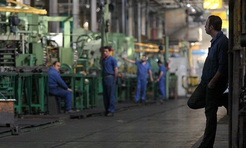 قراردادهای موقت امنیت شغلی کارگران را تهدید می‌کند