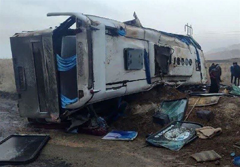 اسامی فوت‌شدگان حادثه واژگونی اتوبوس کرمان- مشهد اعلام شد