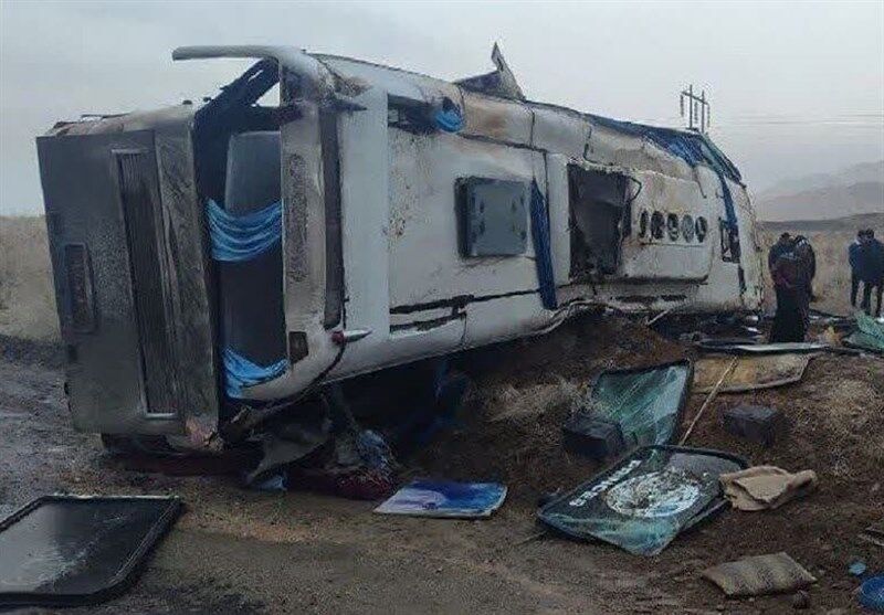اسامی فوت‌شدگان حادثه واژگونی اتوبوس کرمان- مشهد اعلام شد