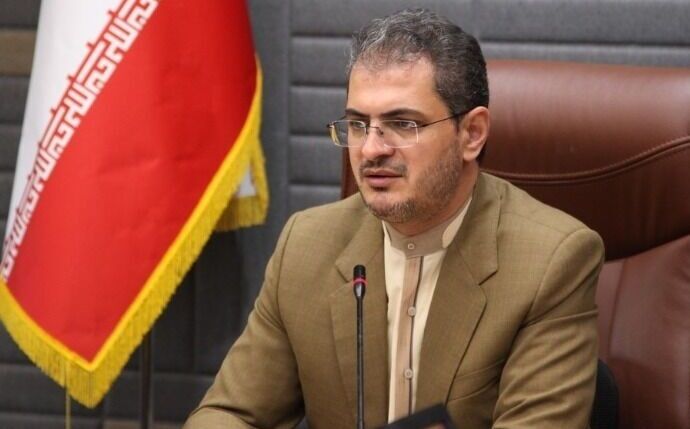 استاندار کردستان: هر دانش آموز، دانشجو فرهیخته و هر فرد عادی حق اعتراض دارد