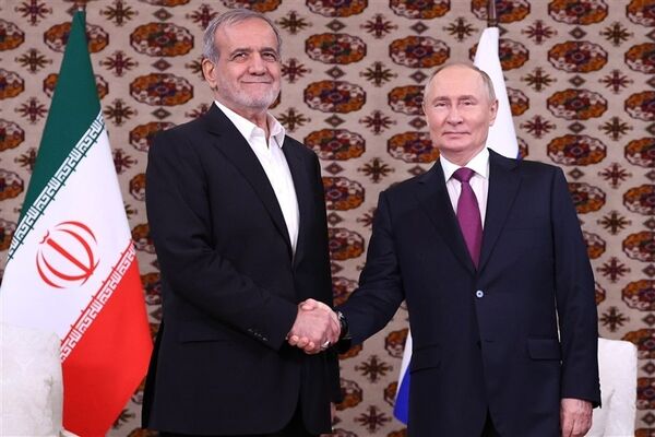 پزشکیان به پوتین: از میز مذاکره کنار نخواهیم کشید / اکنون بهترین فرصت‌ برای تعمیق و گسترش تعاملات با روسیه است