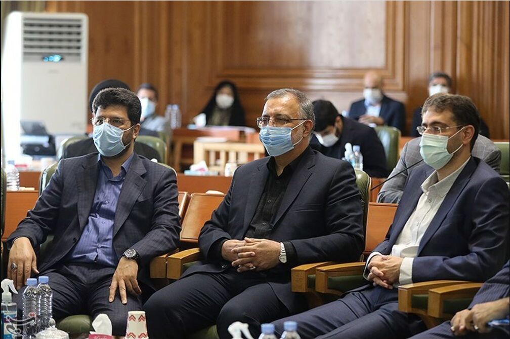 زاکانی برای طرح سوال احضار می‌شود؟