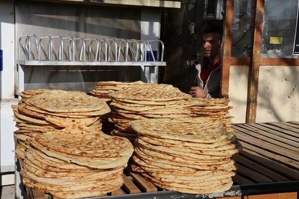 مردم فریب نخورید / این تصویر از کارت نان جعلی و دروغ است