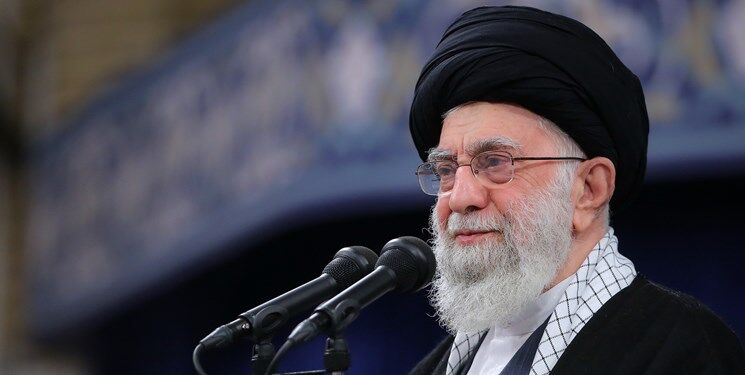 دیدار جمعی از تولیدکنندگان و شرکت‌های دانش‌بنیان، با رهبر انقلاب