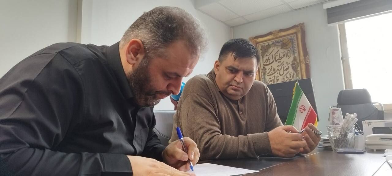 رضازاده مقابل انوشیروانی قرار گرفت/ کارمندان با دبیر فدراسیون درگیر شدند