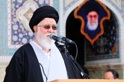افزایش قیمت ارز و افت ارزش پول ملی توطئه اقتصادی است