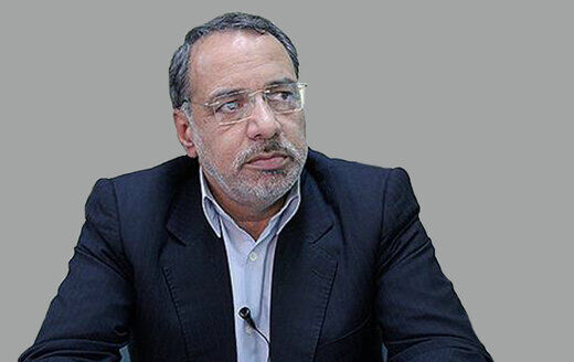 دولت کارنامه‌ای ارائه نداده که مردم حس کنند فساد کمتر شده است