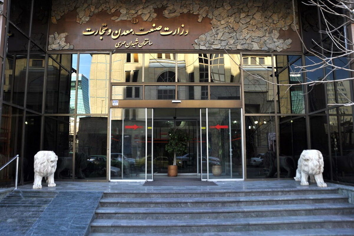پیام صمت به ایران خودرو: تنها با «فرمان‌برداری» می‌توانی زنده بمانی!

