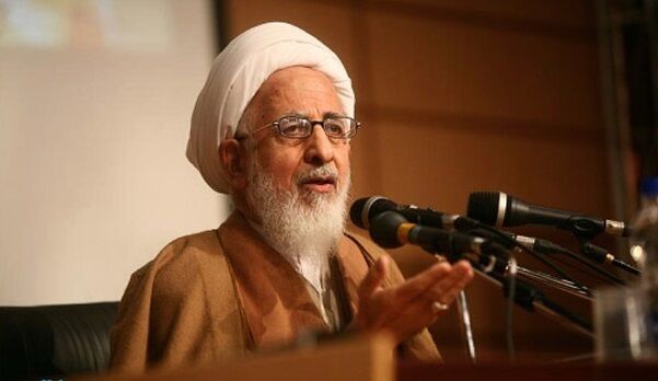 آیت‌الله جوادی آملی: حکومت اسلامی به کافر هم ظلم نمی‌کند